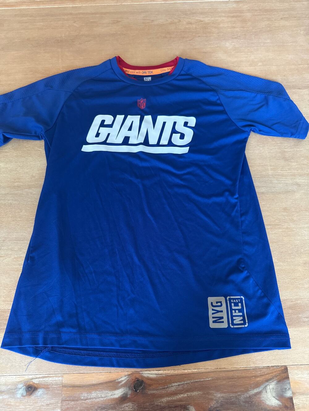 New York Giants NFL NYG NFC east Dri Tek large youth 14/16 Tee